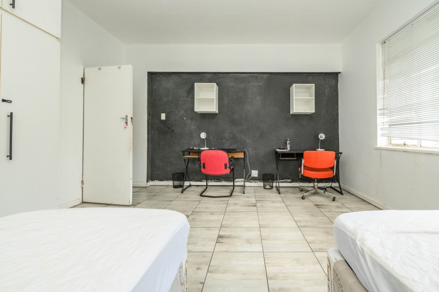 2 Bedroom Property for Sale in Humewood Eastern Cape